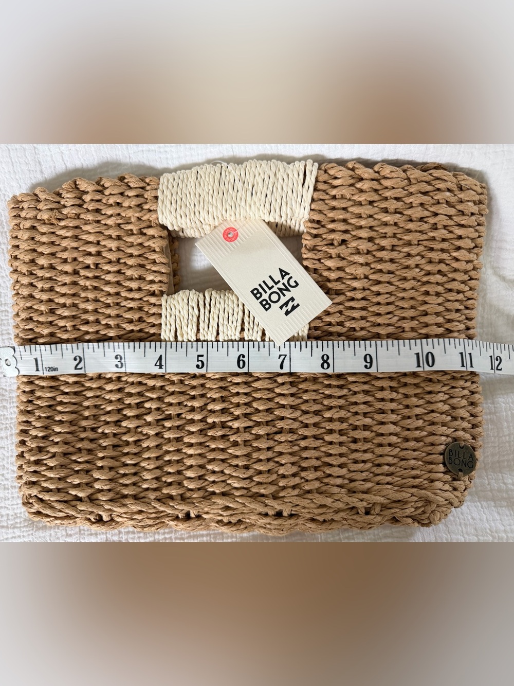 BILLABONG Natural Straw Clutch with Contrasting Cream Wrapped Handles - Picture 5 of 8